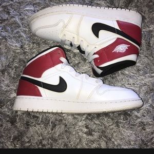 Nike Air Jordan | Mid-White ,Black, Gym Red